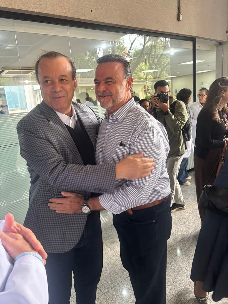 Caravana 3D — entregas no Hospital das Clínicas